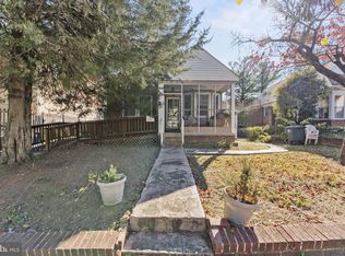 2405 Rand Pl NE, Washington, DC 20002