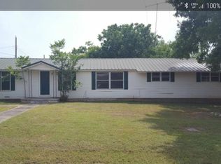 1300 S Old Robinson Rd, Robinson, TX 76706