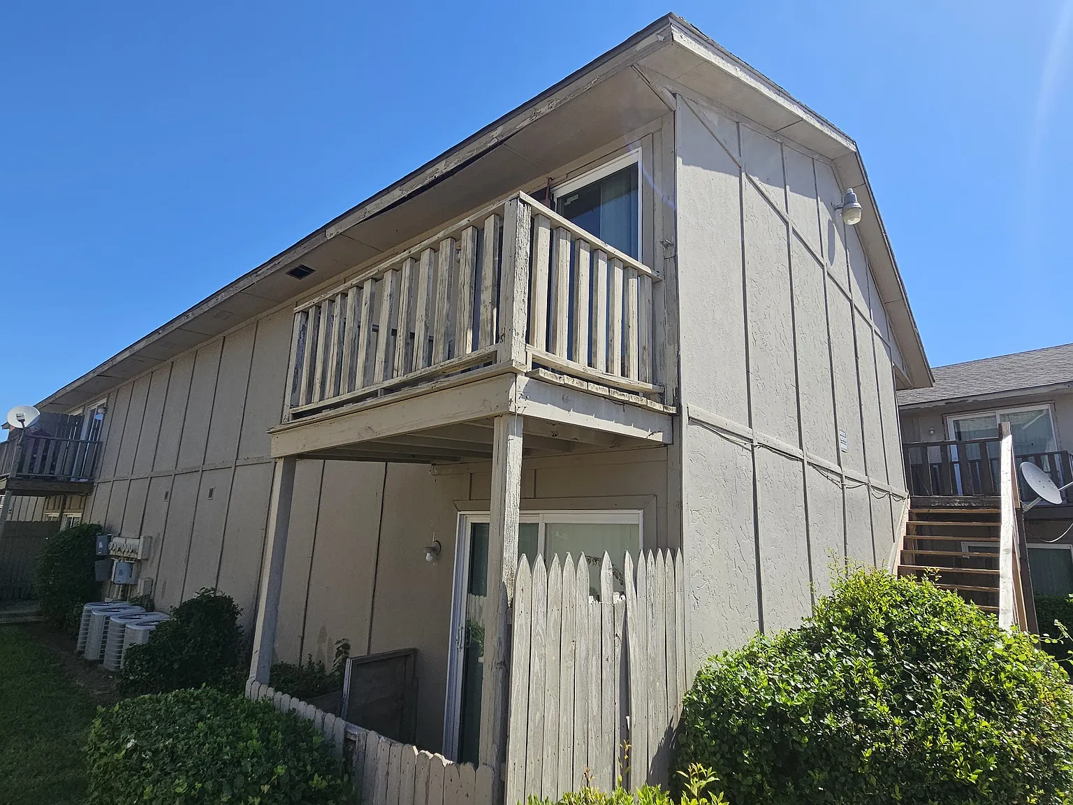 Parkridge Apartments — Photo 3