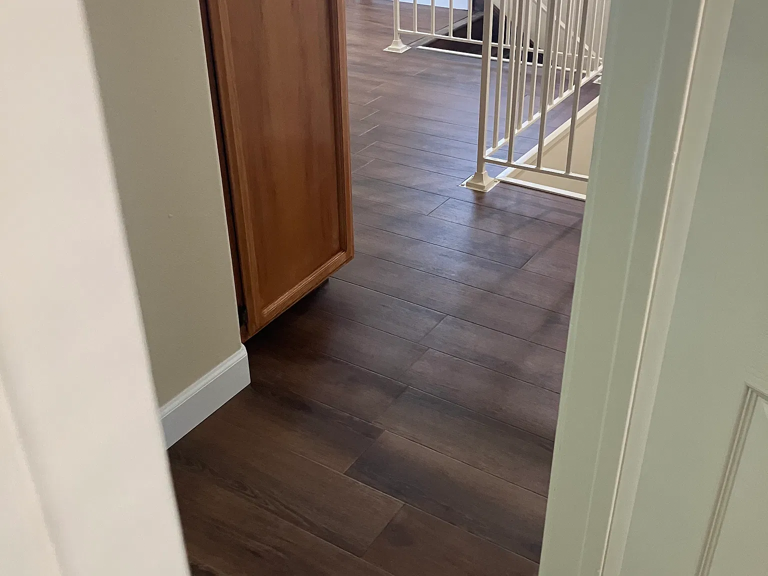 3 bed, 1250 sqft, $3,385 — Photo 3