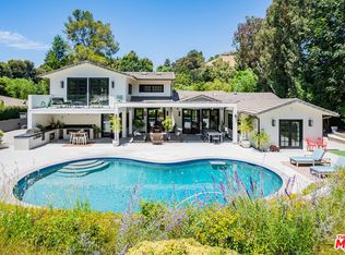 5460 Round Meadow Rd, Hidden Hills, CA 91302