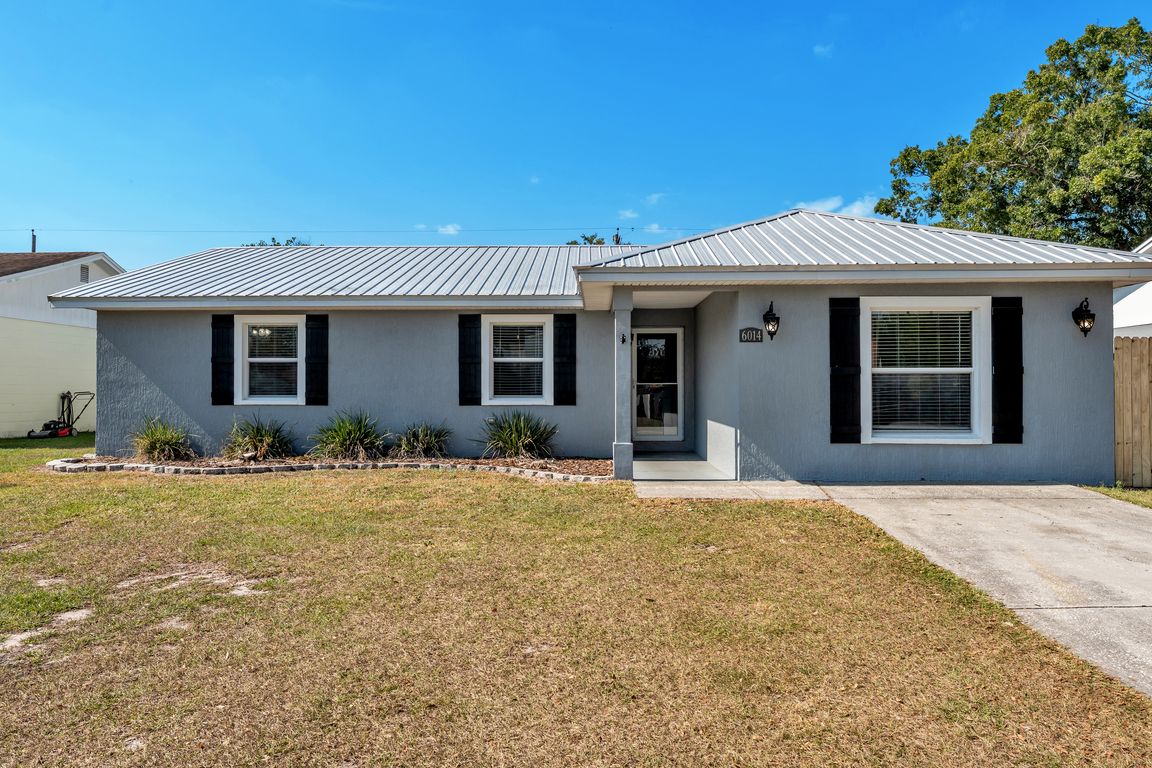 next background image