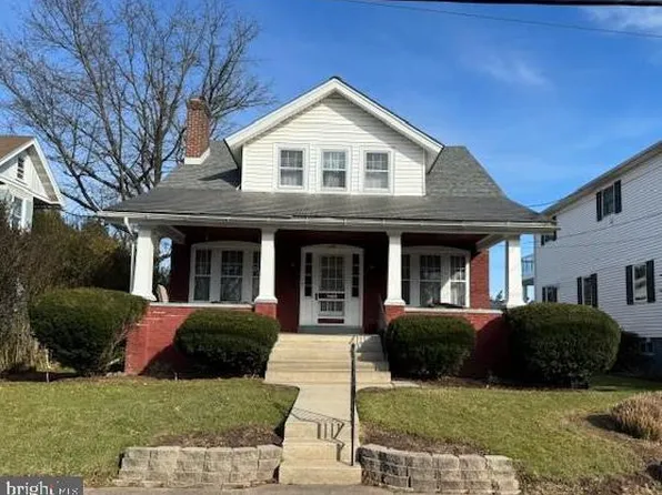349 Lawn Ave, Sellersville, PA 18960