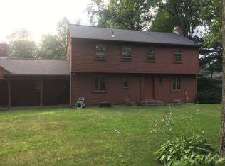 82 Birchwood Dr, Holden, MA 01520