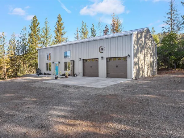 24277 Highway 62, Trail, OR 97541