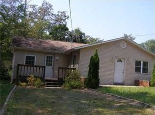 155 Walnut, Loyalhanna, PA 15681