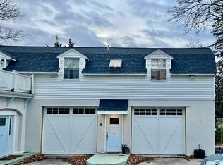 211 Melancthon Ave #B, Lutherville Timonium, MD 21093