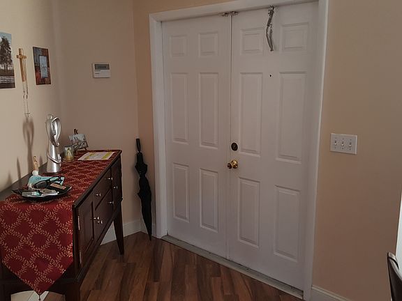 2nd image of 18568 NW 19th St