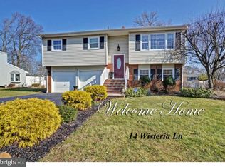 14 Wisteria Ln, Hamilton, NJ 08690
