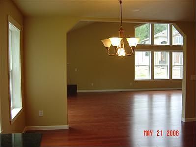 2nd image of 1358 Eastwood Way