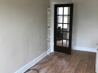 4103 N Sacramento Ave #3, Chicago, IL 60618