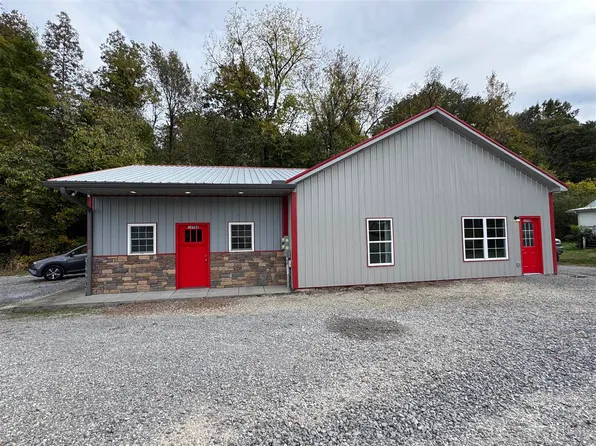 1698 Old Glasgow Rd, Scottsville, KY 42164