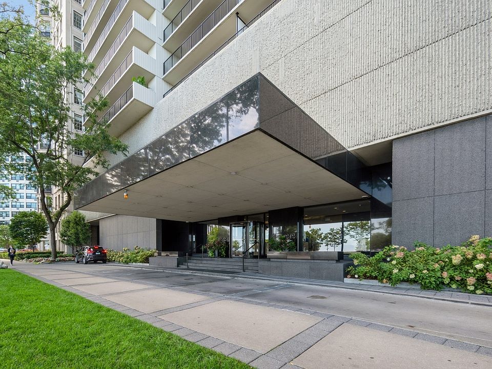 1st image of 1212 N Lake Shore Dr APT 25AS