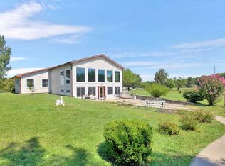 18688 SW Hawk Rd, Rose Hill, KS 67133