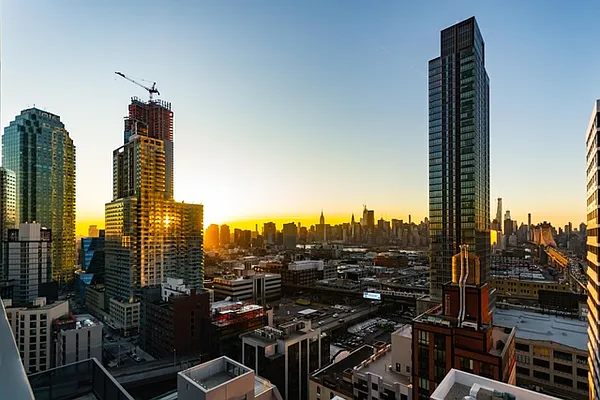 Rented by The KCI Group | media 14