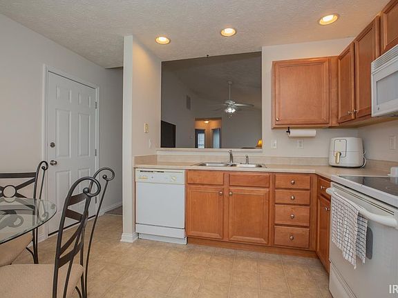 3rd image of 3010 Galleon Dr