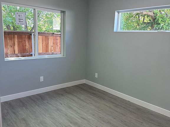 3rd image of 7207 Roca Way #B