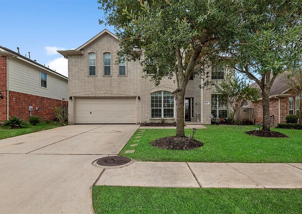 1st image of 18923 Canyon Rose Dr