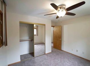 450 75th Ave NE APT 5, Fridley, MN 55432