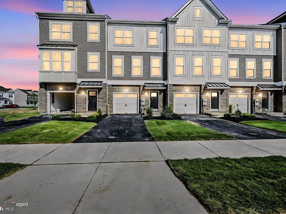 1st image of 758 Rosler Way