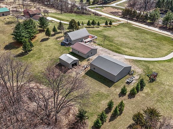 2nd image of 4903 Valley Farm Rd