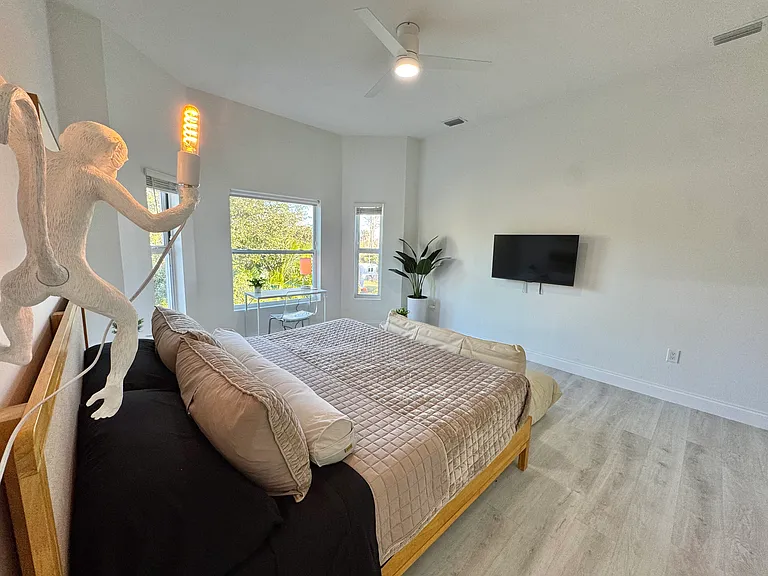 3204 Karen Dr #2 — Photo 8