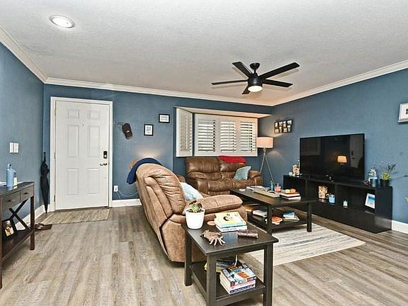 2nd image of 3309 Eagle Blvd