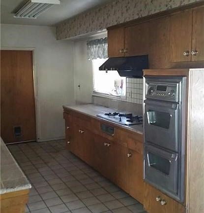 3rd image of 1497 Pebbledon St