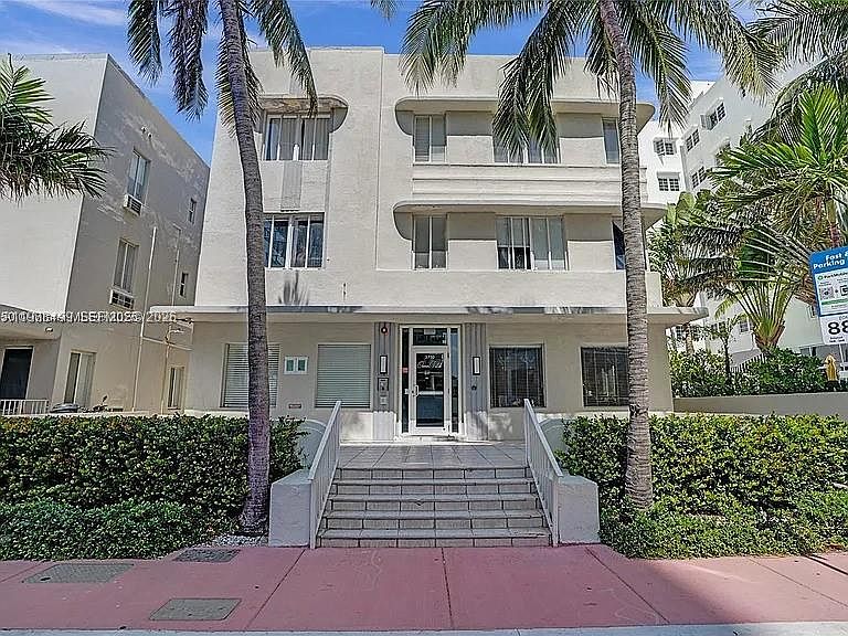 1st image of 3710 Collins Ave #N-310
