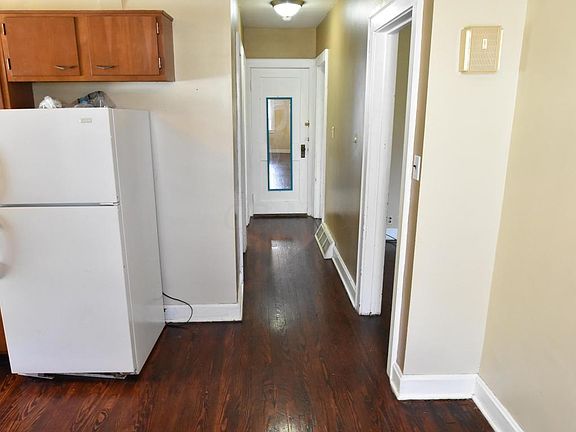 4th image of 149 N Pershing Dr