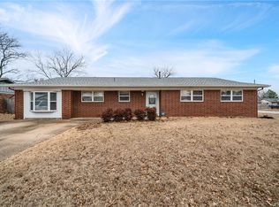 101 Georgetown Ln, Fort Smith, AR 72908