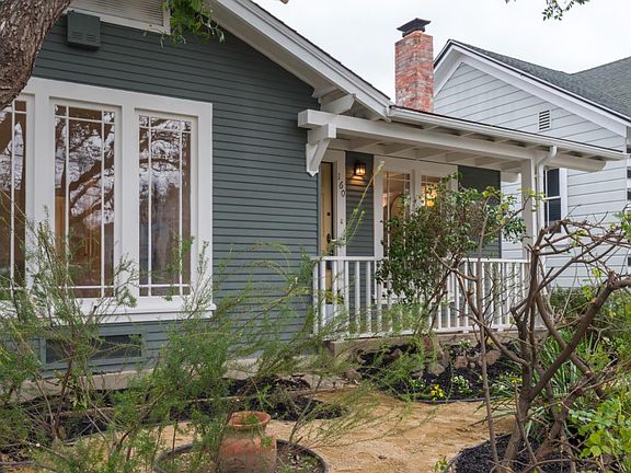3rd image of 160 N 16th St