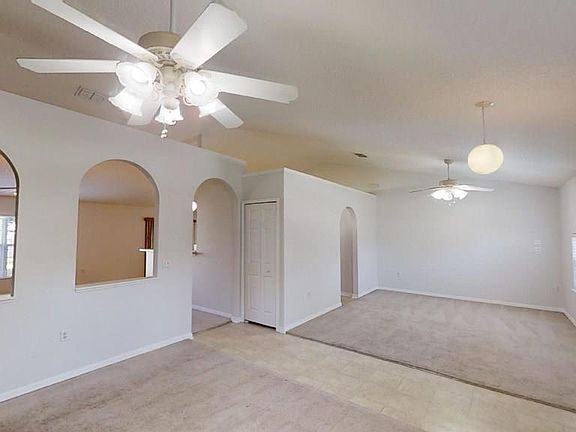 4th image of 30 Wood Acre Ln