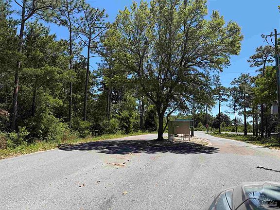 4th image of 9650 Navarre Pkwy