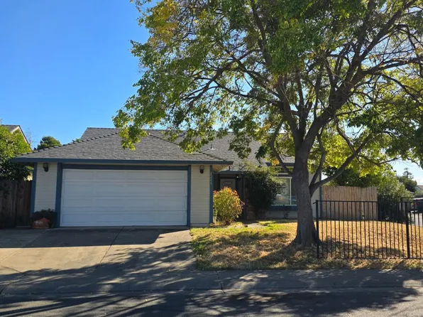 8266 Summer Sunset Dr, Sacramento, CA 95828