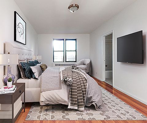 4th image of 200 Haven Ave APT 3K