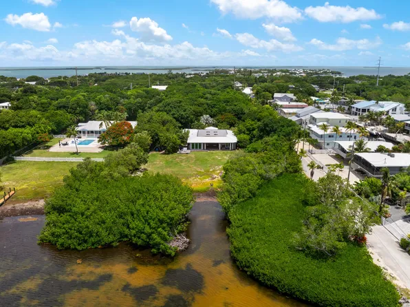 120 Coco Plum Rd S, Key Largo, FL 33037