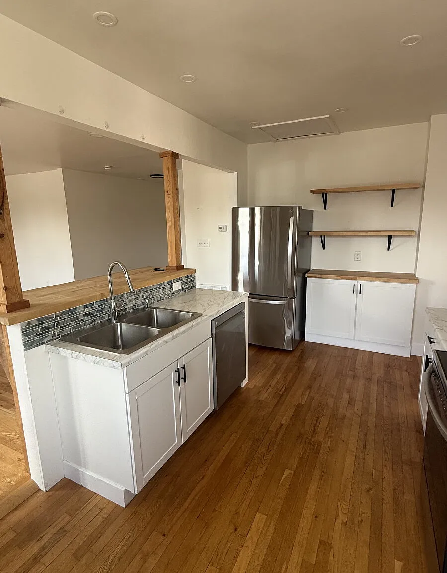 2 bed, 1.5 bath, 880 sqft, $1,495 — Photo 4