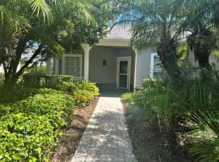 289 Falling Water Dr, Kissimmee, FL 34759