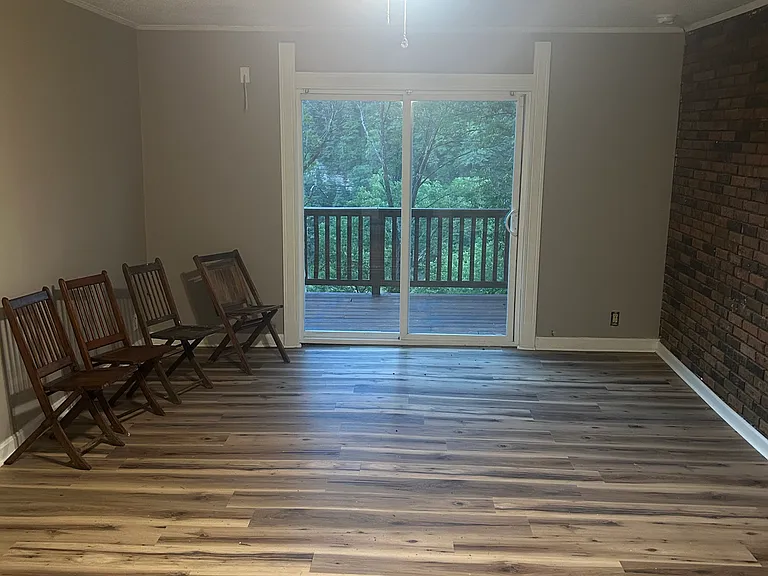8724 Williams Ln — Photo 8