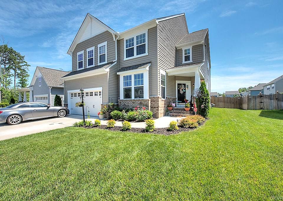 1st image of 10605 Providence Green Dr