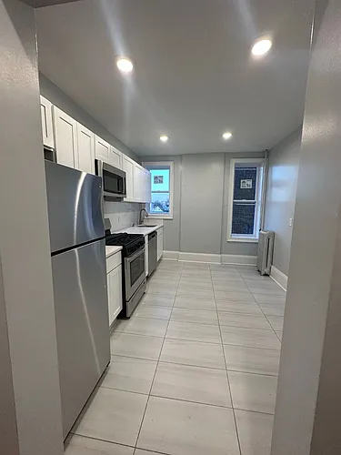 300 - OM 1101-1109 Palisade Avenue LLC Photo 1