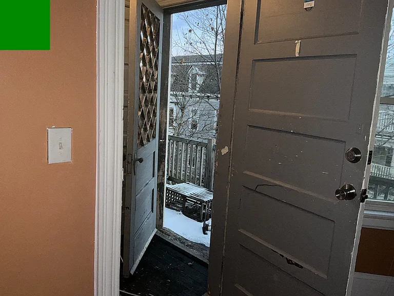 9 Grove St #3 — Photo 4