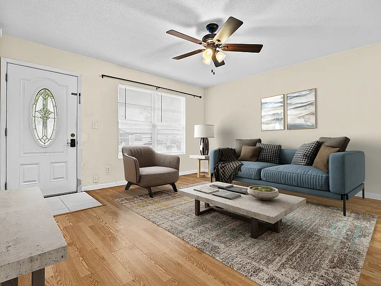 2502 NW 54th Blvd — Photo 6
