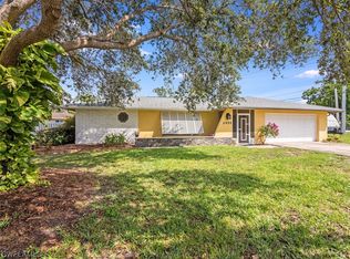 2455 Kent Ave, Fort Myers, FL 33907