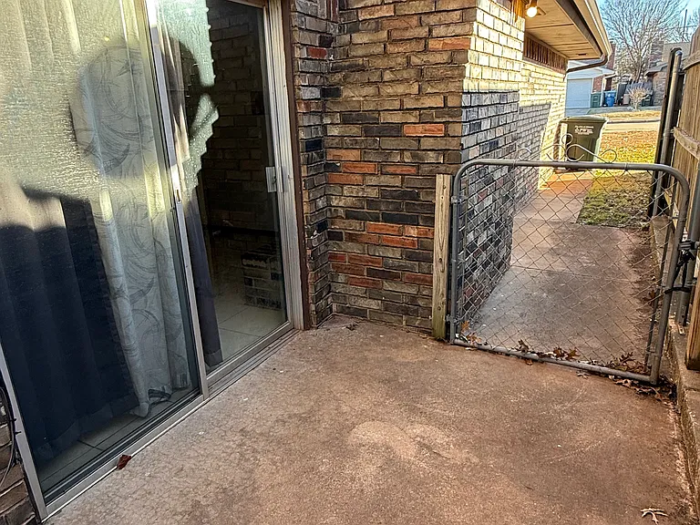 119 S Ave — Photo 16