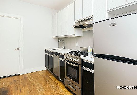 2nd image of 360 Palmetto St #2G