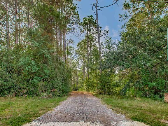 3rd image of 5791 Whispering Woods Dr