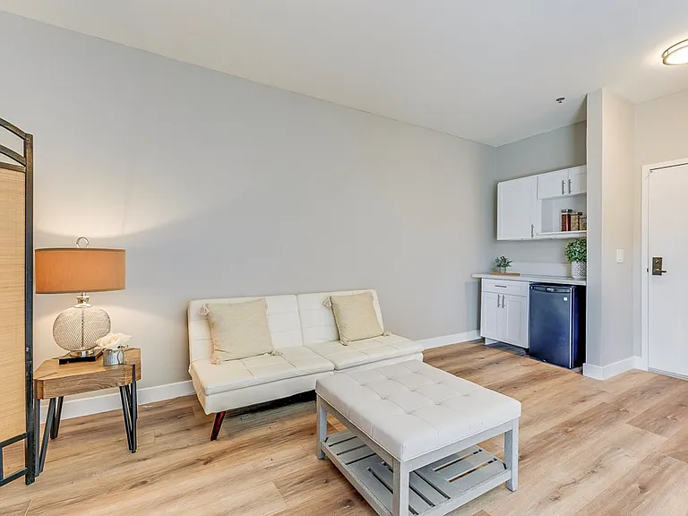 Encinitas Senior Living - 55+ Active Adult Apartments — Photo 21
