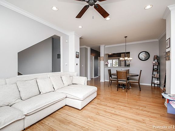 3rd image of 1812 Whirlaway Ct